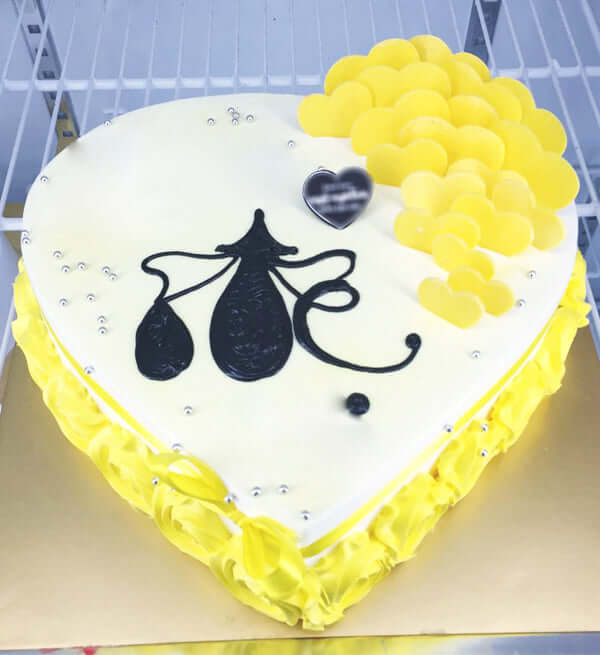 Bánh Kem Tặng Mẹ 04 - Gửi Hoa Về Việt Nam