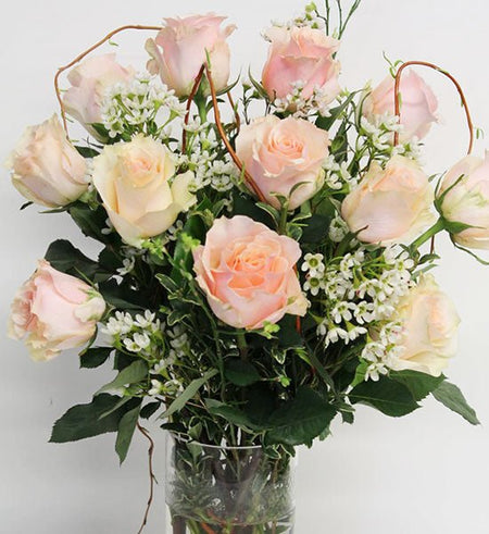 Bình 12 Hoa Hồng Dâu - Gửi Hoa Về Việt Nam