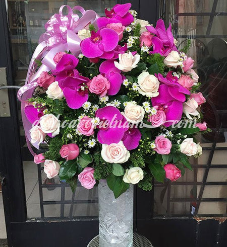 Bình Hoa Hồng Dịu Dàng - Gửi Hoa Về Việt Nam