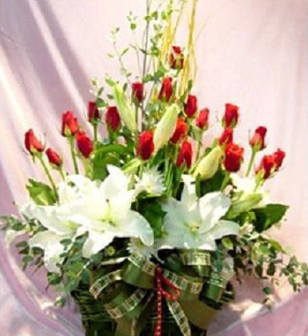 Hoa Chia Buồn 19 - Gửi Hoa Về Việt Nam