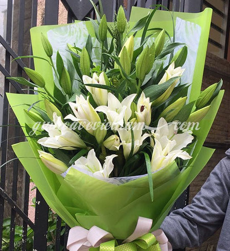 Tình Yêu Bé Nhỏ - Gửi Hoa Về Việt Nam